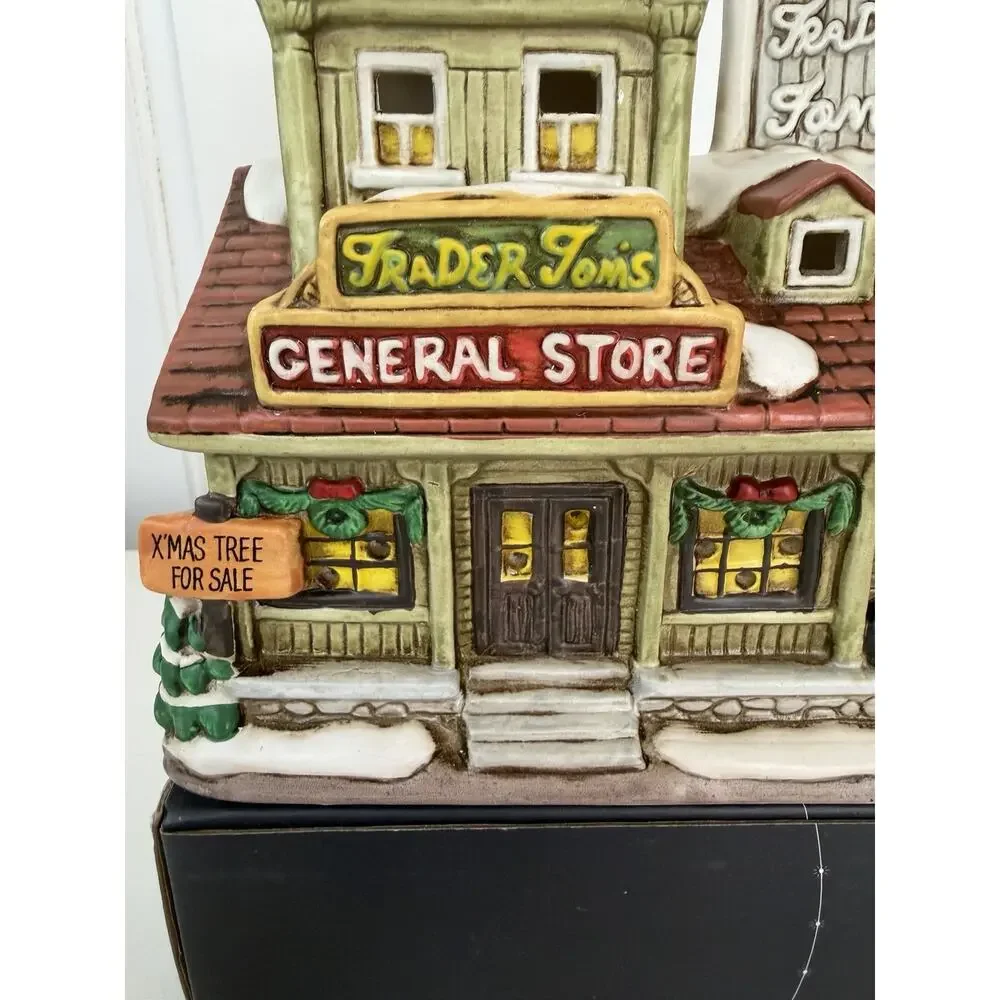 Vtg. 1987 Lefton Colonial Village 